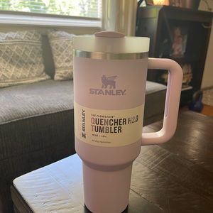40 oz Stanley orchid Flowstate Tumbler